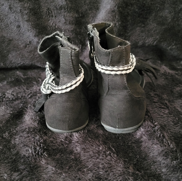 Sandals - Picture 4 of 5